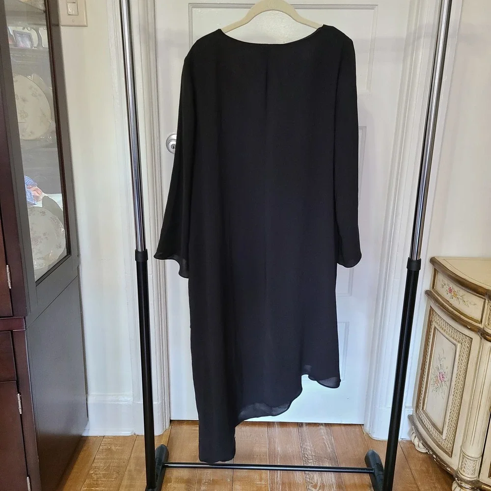 Adrianna Papell Asymmetrical Cut 3/4 Sleeves Black Evening Dress 16W NWT - Picture 12 of 12